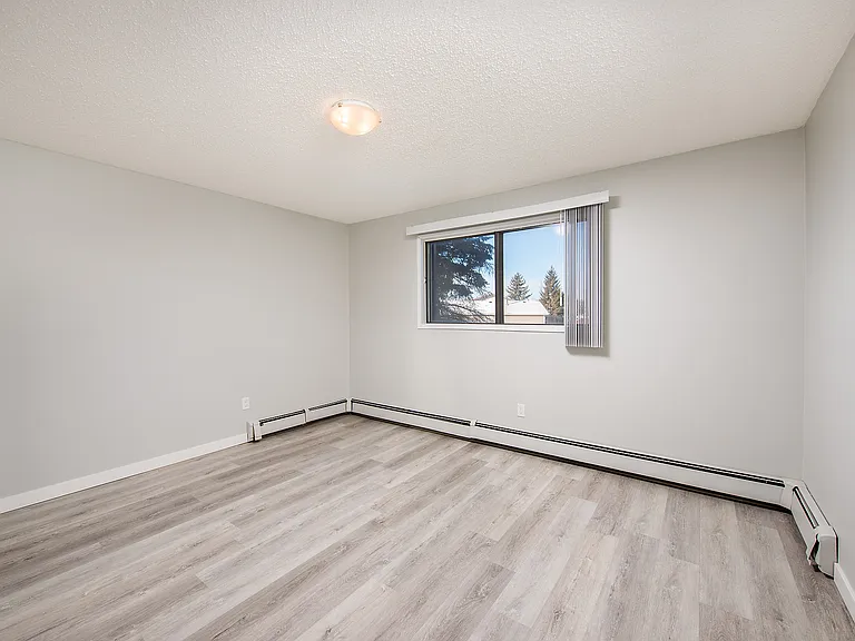 401 Kirkness Rd NW — Photo 9