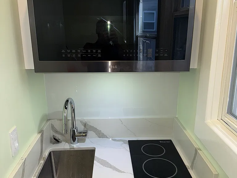 725 Pine St #305 — Photo 4
