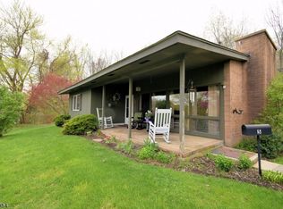 5 Overlook Dr, Sussex, NJ 07461