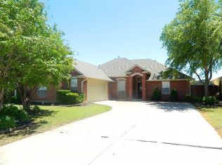 10826 Blue Sky Dr, Midwest City, OK 73130