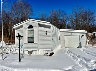 10164 William Henry Dr, Streetsboro, OH 44241