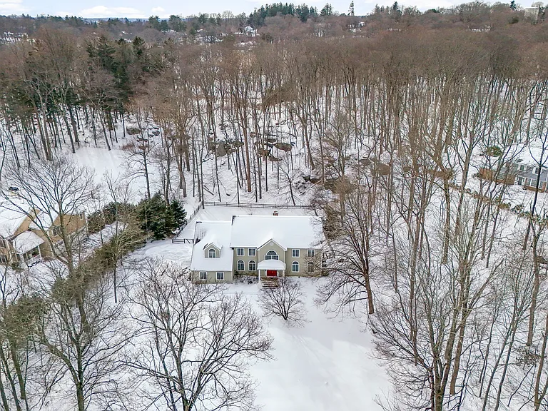 50 Evergreen Row — Photo 18
