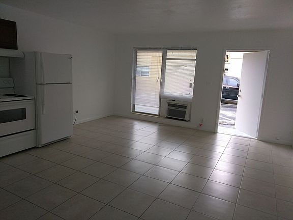 2nd image of 5161-5181 NE 18th Ave #5181-2