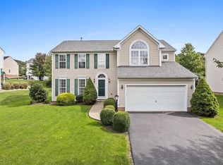 107 Kaufman Run Blvd, Mars, PA 16046