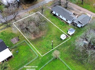 SW 3rd St, Kerens, TX 75144