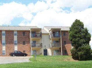 190 Birch Dr APT 1, Wytheville, VA 24382