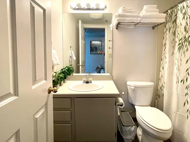 505 E Denny Way #A608 — Photo 7