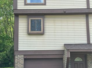 134 Lebeouf Dr, New Kensington, PA 15068