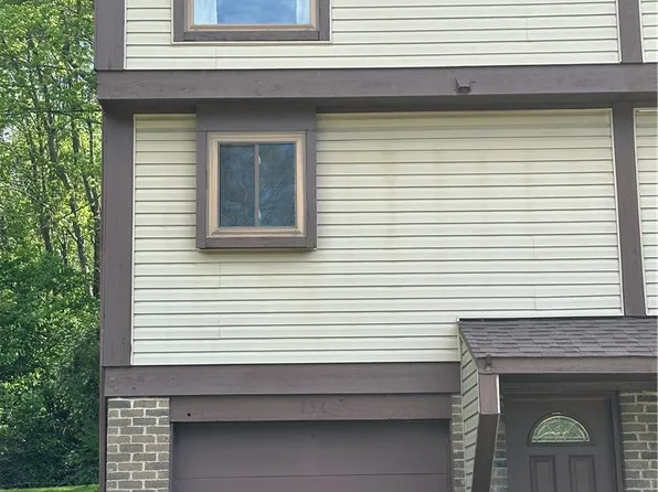 134 Lebeouf Dr, New Kensington, PA 15068