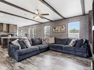 428 W Pne, Winnie, TX 77665