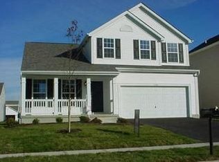2382 Featherwood Dr, Columbus, OH 43228