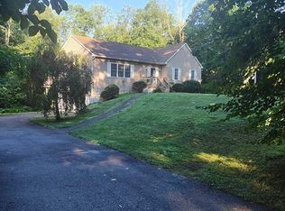 299 River St, Leicester, MA 01524