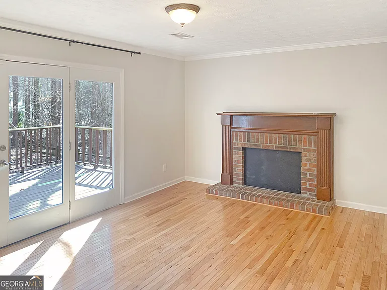 860 Crab Orchard Dr — Photo 5