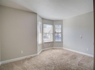 33 Patricia Way, Roseville, CA 95678