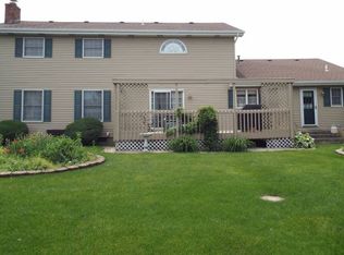2681 Galahad Ct, Dyer, IN 46311