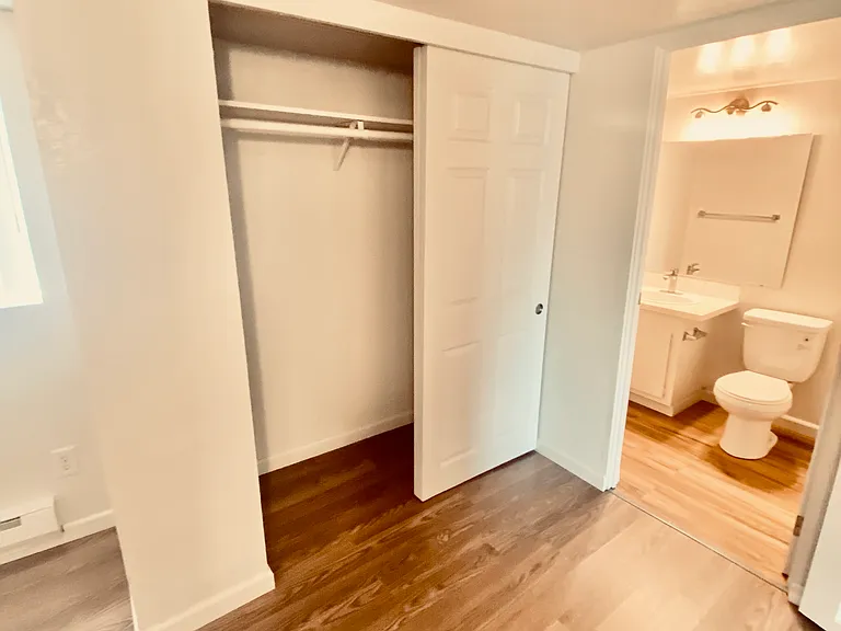 2910 S Byron St #2 — Photo 6