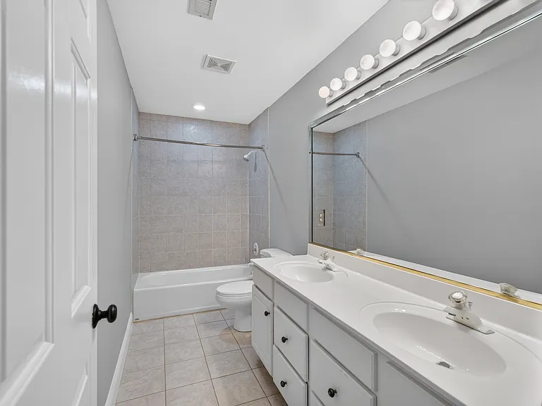 4811 Old Course Dr — Photo 15