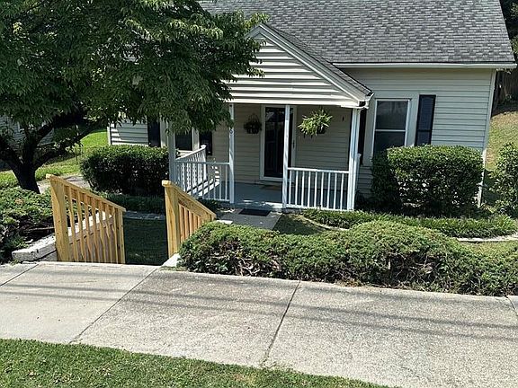 2nd image of 46 Baltimore Ave