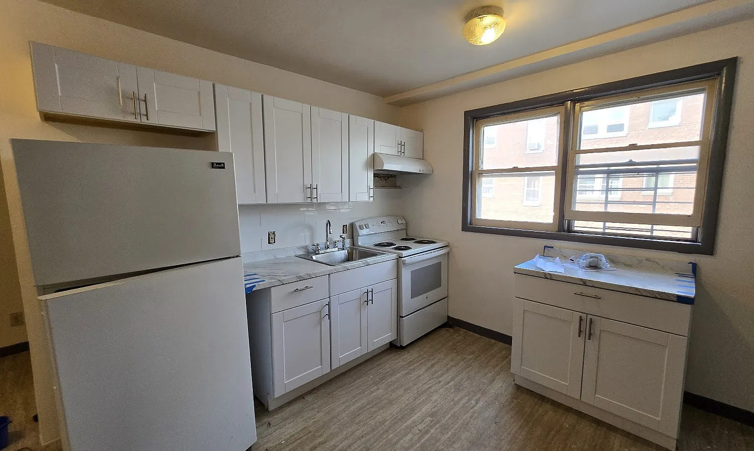 3 bed, 1100 sqft, $1,795 — Photo 1