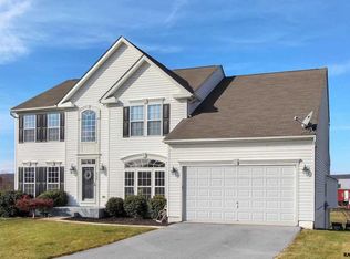 6390 Lauren Ln, Spring Grove, PA 17362