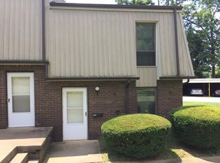 404 Carriage Hl, Canonsburg, PA 15317