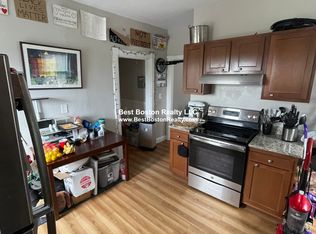 900 Massachusetts Ave APT 8, Cambridge, MA 02139