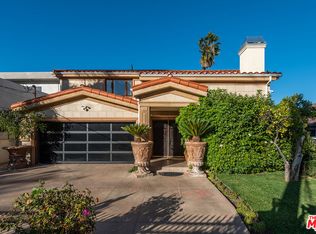 15123 Greenleaf St, Sherman Oaks, CA 91403