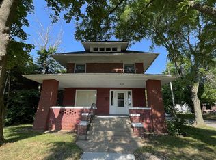 1046 Haskell Ave, Rockford, IL 61103
