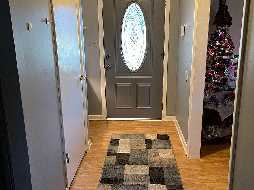 615 Dearmanville Dr S, Anniston, AL 36207 Zillow