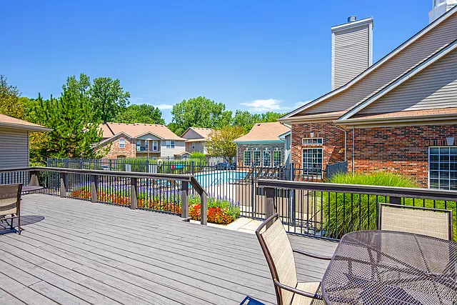 Overlook at Valley Ridge Apartments — Photo 18
