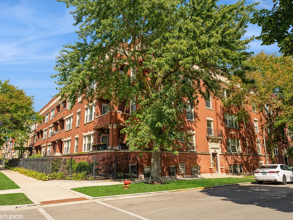 1st image of 4847 S Vincennes Ave #204