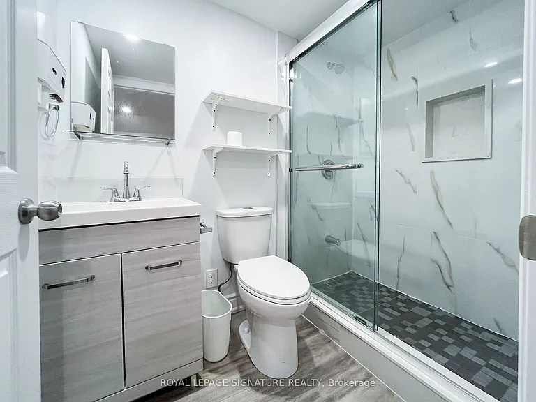 22 Vandervoort Dr — Photo 9