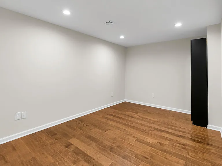 22 Honeyman Rd — Photo 41
