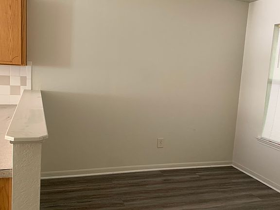 5th image of 330 S 40th St #B