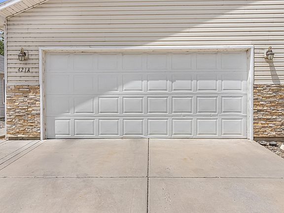 4th image of 421 Broken Arrow Dr Unit A