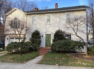 1311 Delaware St, Dunmore, PA 18509