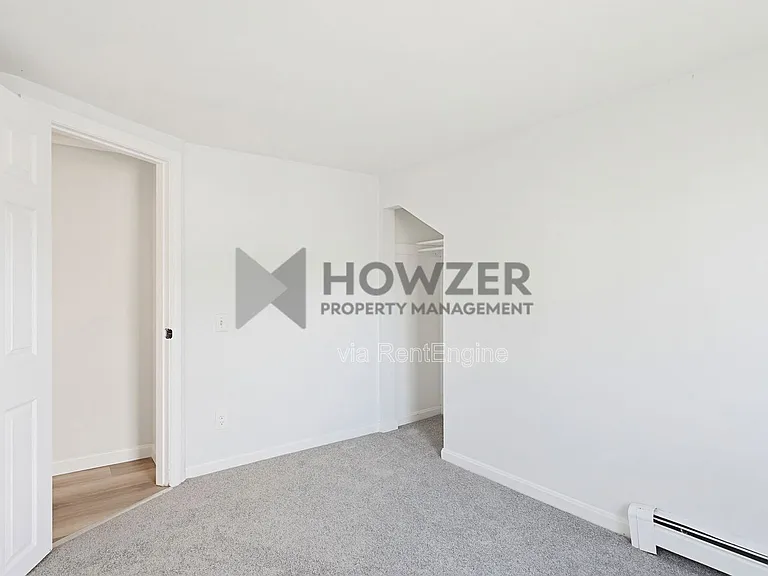 24 Crocker St #A4 — Photo 11