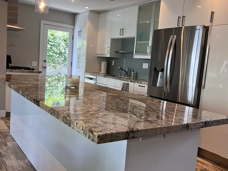 Open kitchen