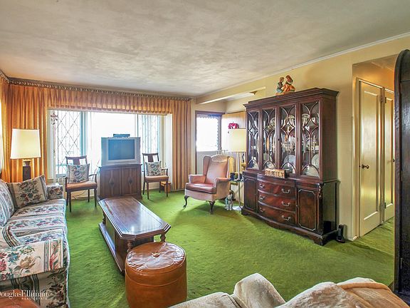 4th image of 1611 Lydia Ave