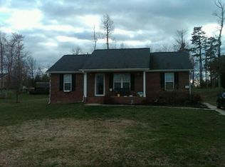 339 Salem Ridge Dr, Randleman, NC 27317