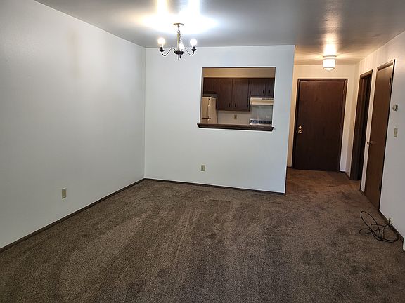 Living Room Facing Kitchen