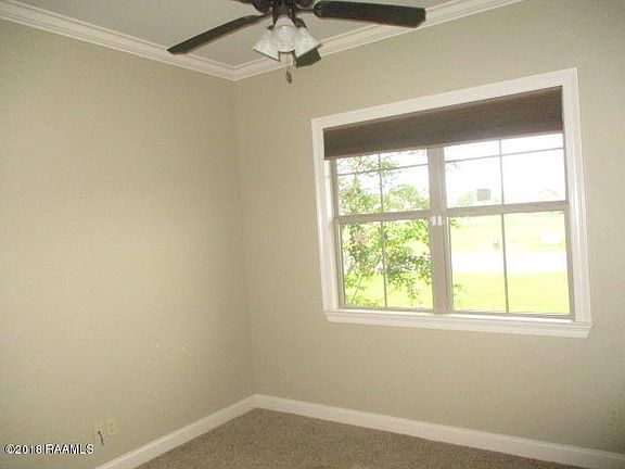 5th image of 307 Sugar Creek Ln