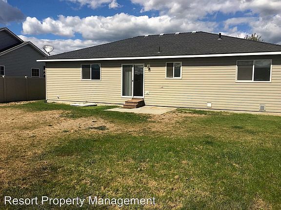 5th image of 584 N Silkwood Dr