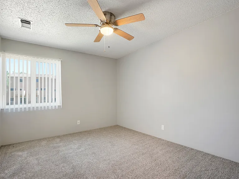 1803 Prairie Road - 301 — Photo 16