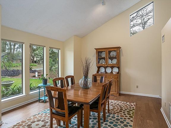 4th image of 12460 Shady Creek Dr