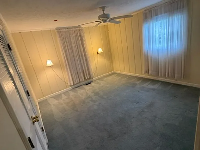 207 E Church St — Photo 23