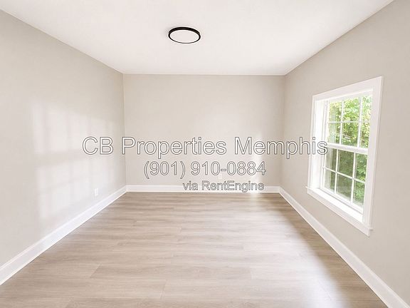3rd image of 2028 Amity Ave
