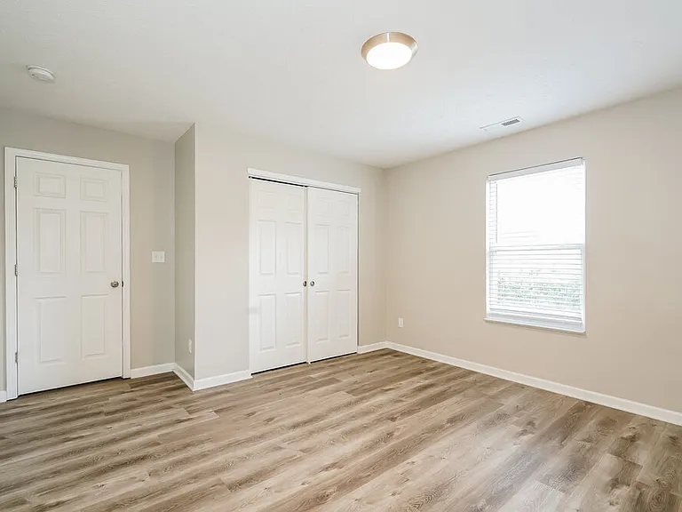 524 Grassy Bend Dr — Photo 14