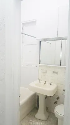 Rented by City Connections Realty | media 10