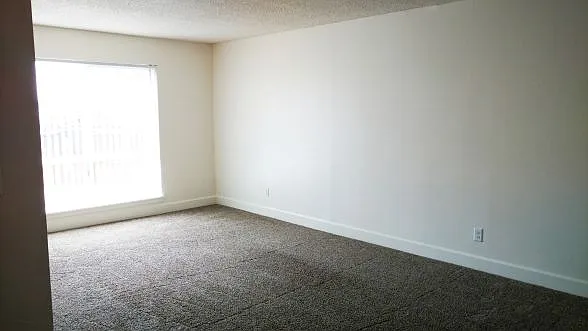 2x1 bedroom